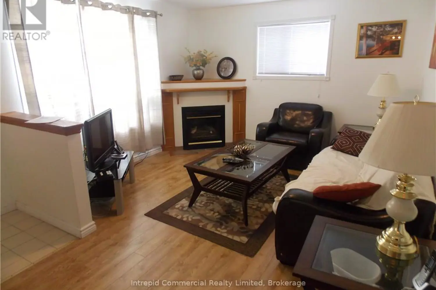 4 Silver Street photo 4