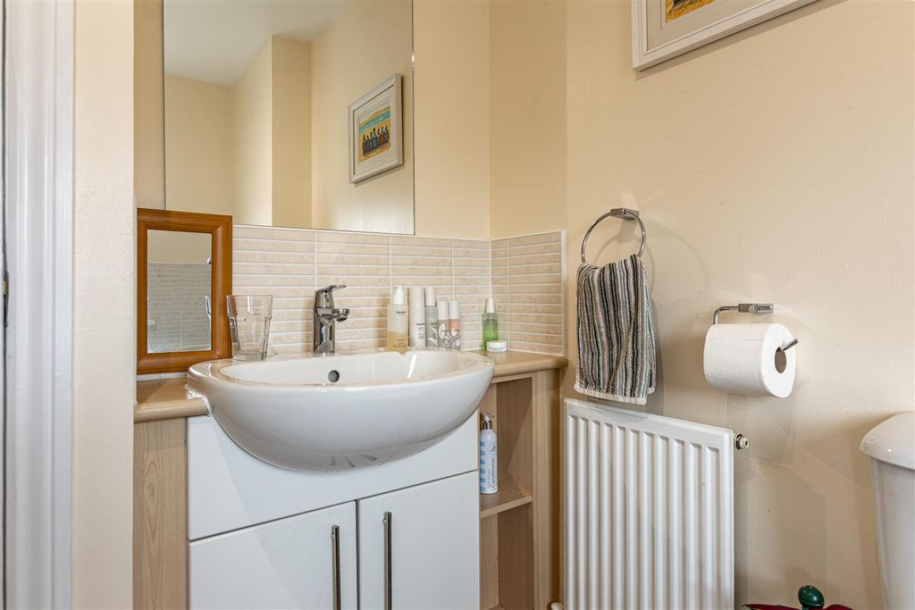 Additional image 24 of 4 bed detached house for sale31 Weavers Linn, Tweedbank, Galashiels TD1