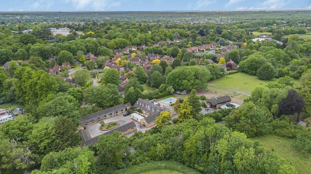 Additional image 2 of 7 bed detached house for saleHeadley Road, Epsom KT18