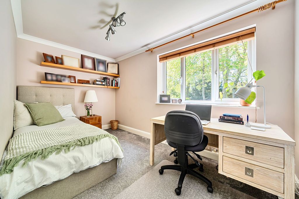Additional image 20 of 6 bed detached house for saleEllington Way, Epsom KT18