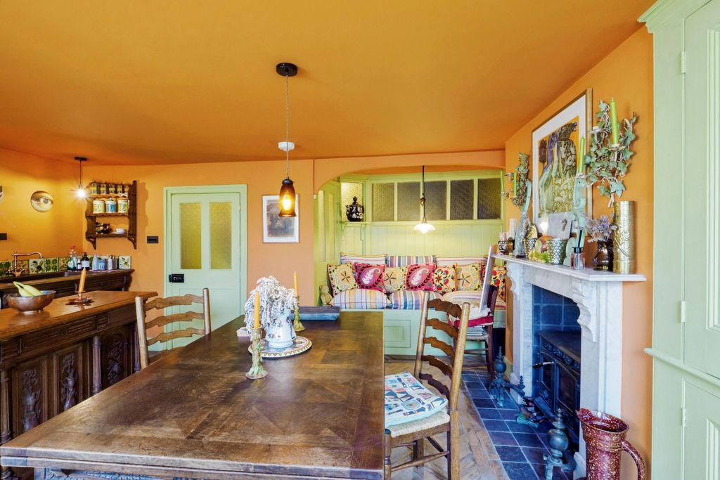 Additional image 3 of 3 bed terraced house for saleEast Cliff, Dover CT16