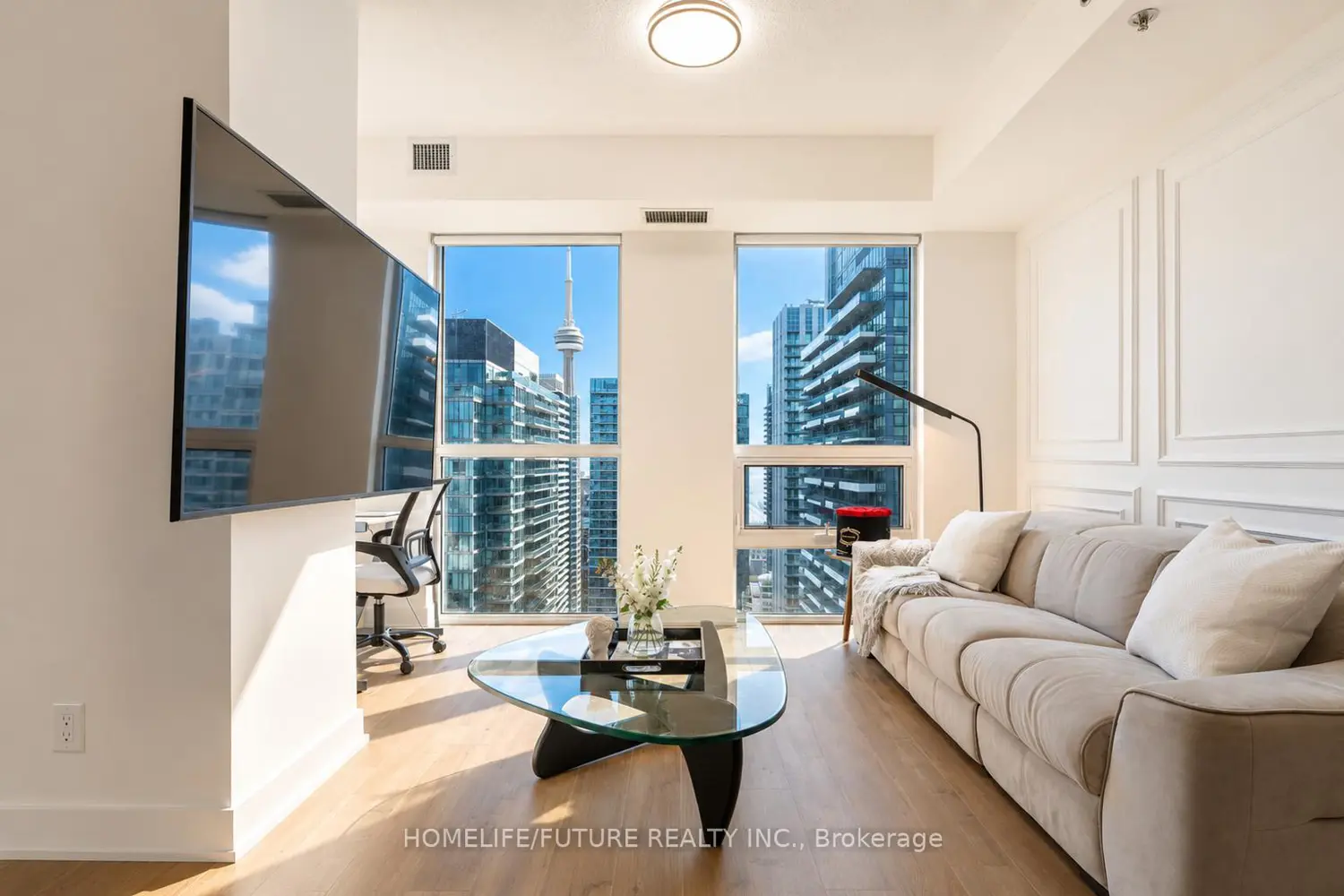 318 Richmond Street 3805