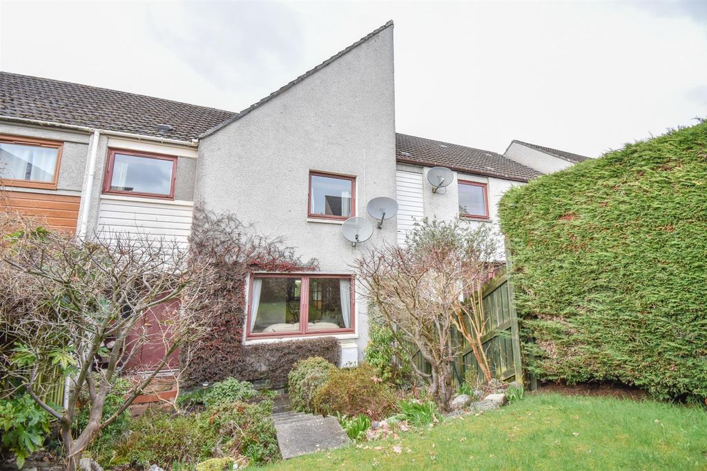 3 bed terraced house for sale3 West Drive, Dingwall IV15