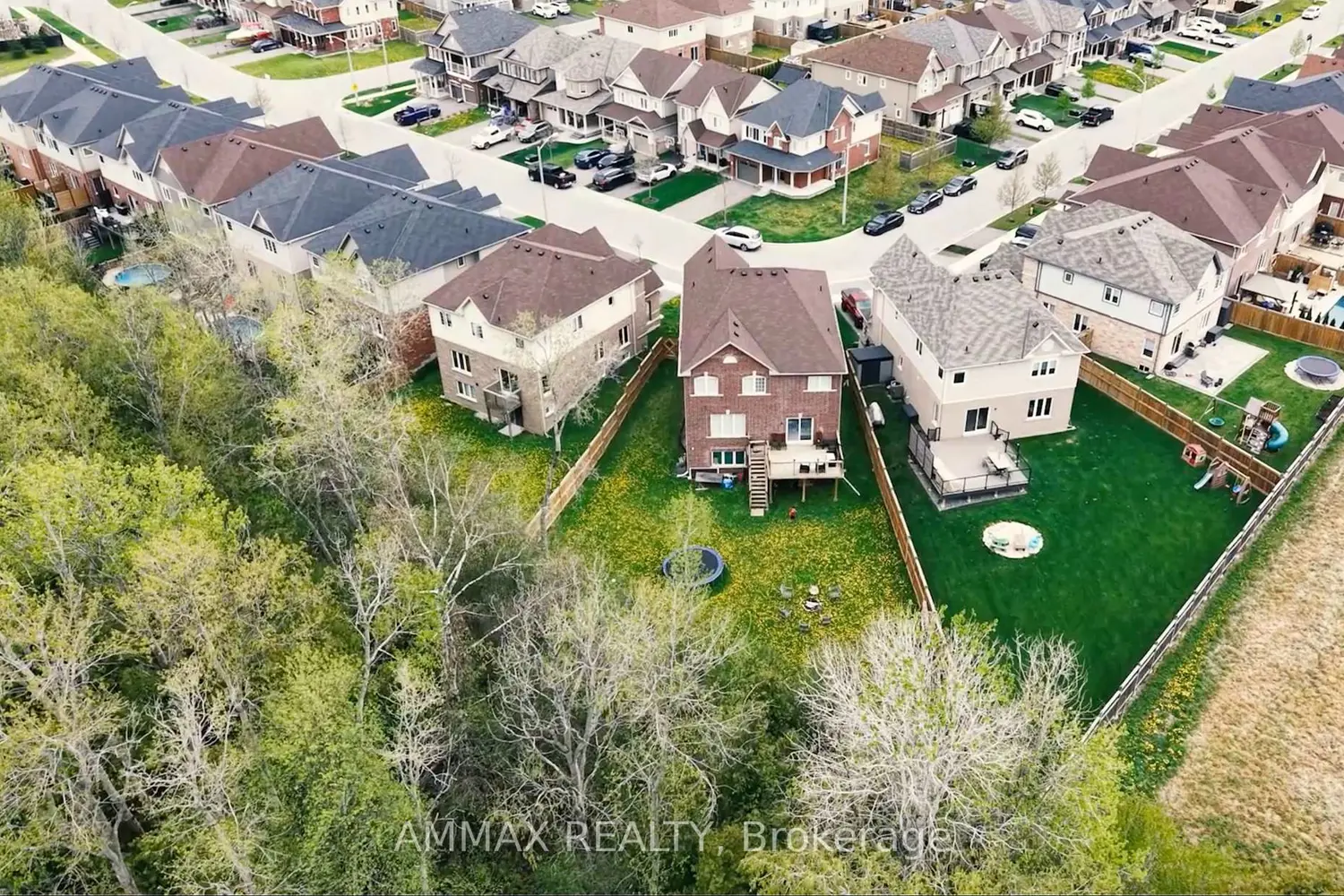 261 Bruce Cameron Drive photo 2