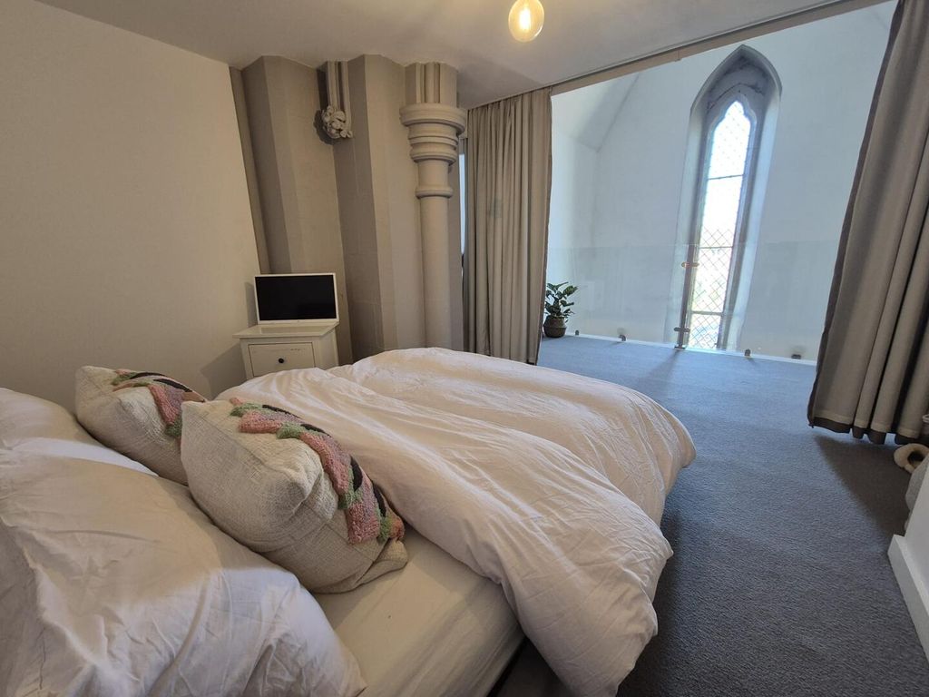 Additional image 18 of 2 bed flat for saleSteeple View Close, Hyde SK14