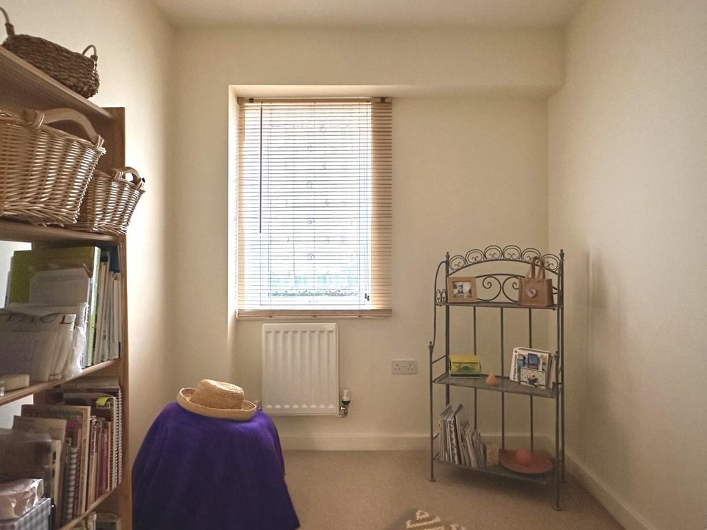 Additional image 9 of 2 bed flat for saleWain Close, Penarth CF64