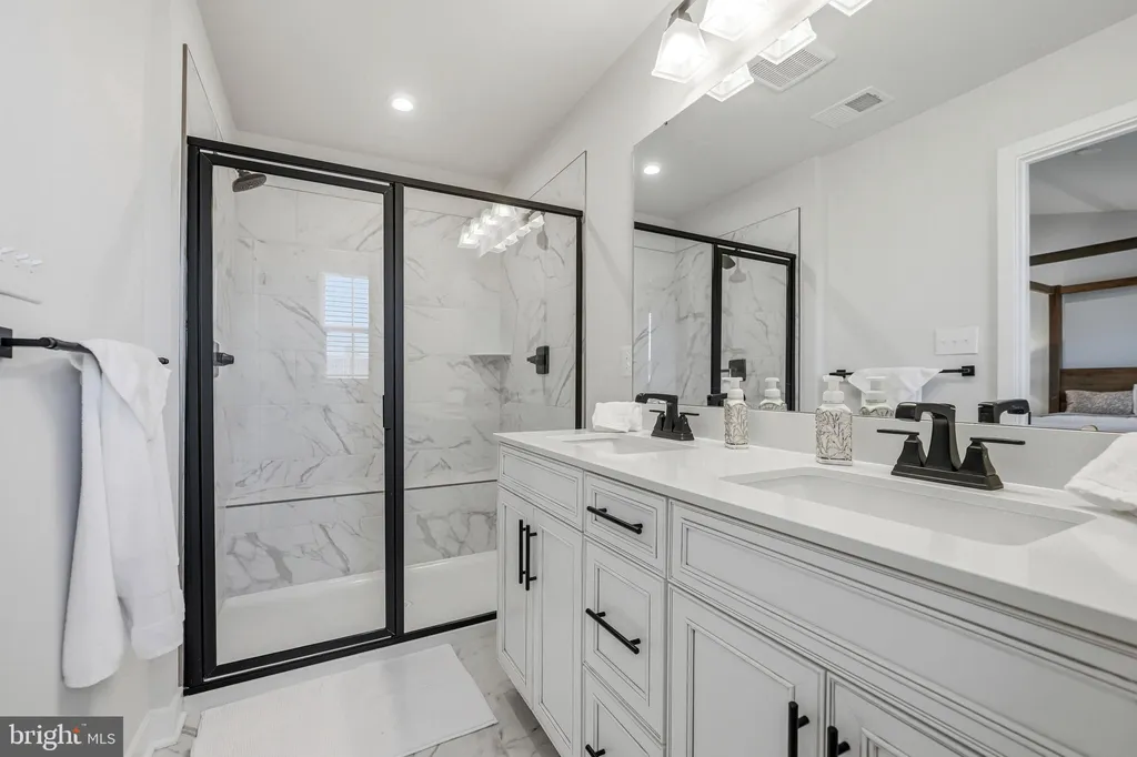 Additional image 21 of 22 Cinnamon Lane, Mount Laurel, NJ 08054