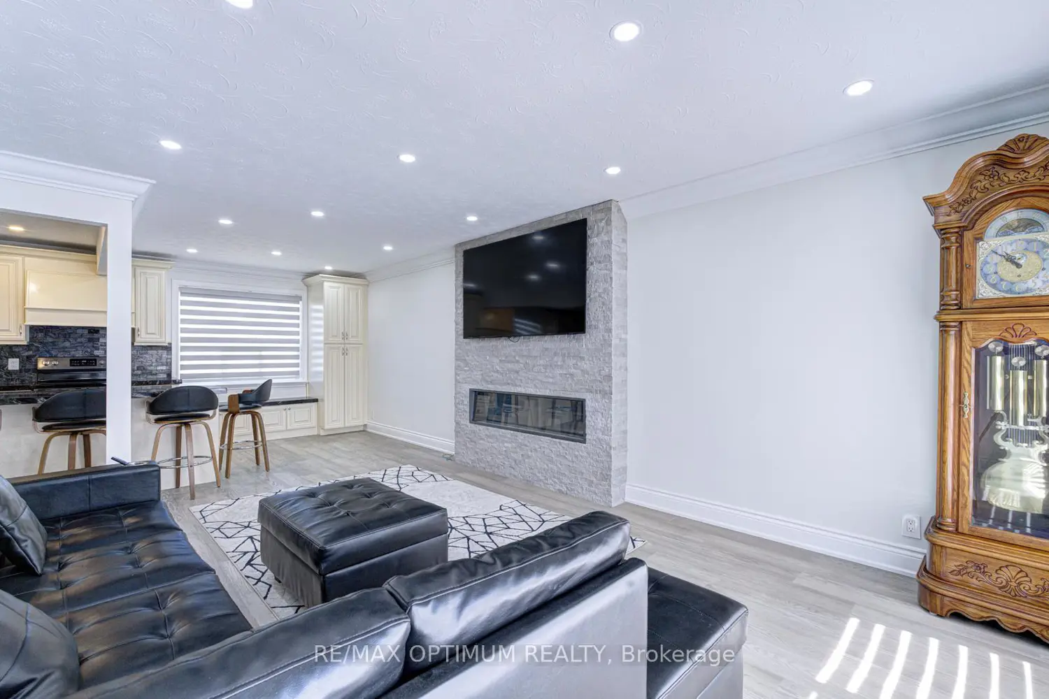 Additional image 2 of 1747 Coram Crescent