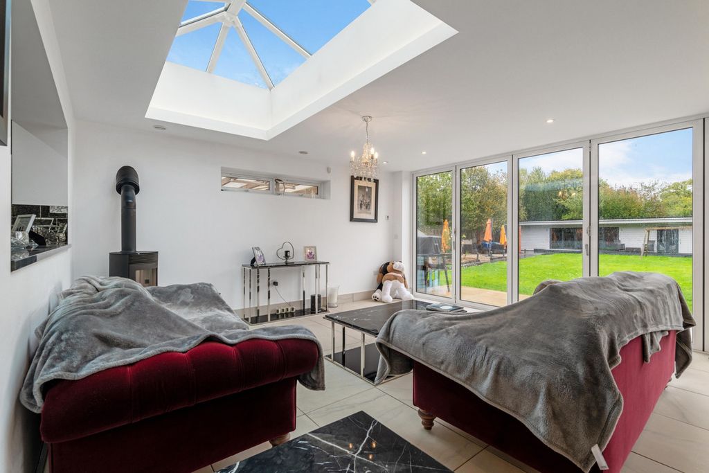 Additional image 2 of 5 bed detached house for saleVillage Road Thorpe Egham, Surrey TW20