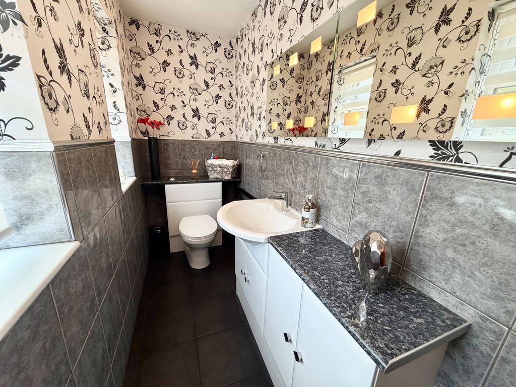Additional image 20 of 5 bed detached house for saleOakham Road, Oakham, Dudley DY2