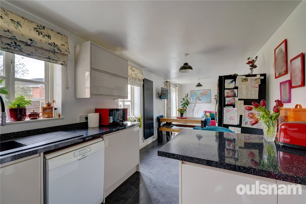 Additional image 5 of 4 bed detached house for saleJackdaw Lane, Droitwich, Worcestershire WR9