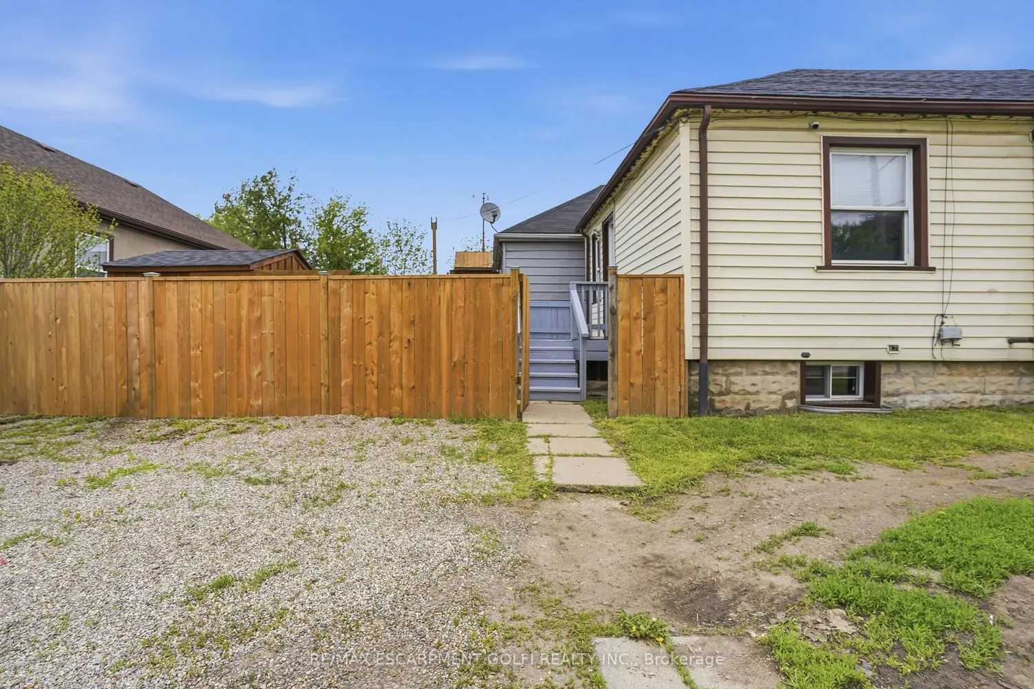 Additional image 20 of 491 Kenilworth Avenue