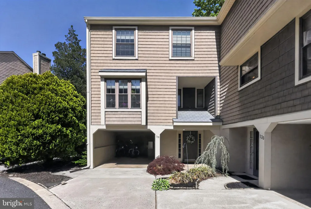 119 Kings Croft, Cherry Hill, NJ 08034 photo 2