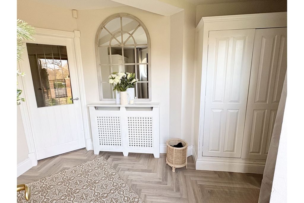 Additional image 3 of 5 bed detached house for salePark Drive, Ellesmere Port CH65