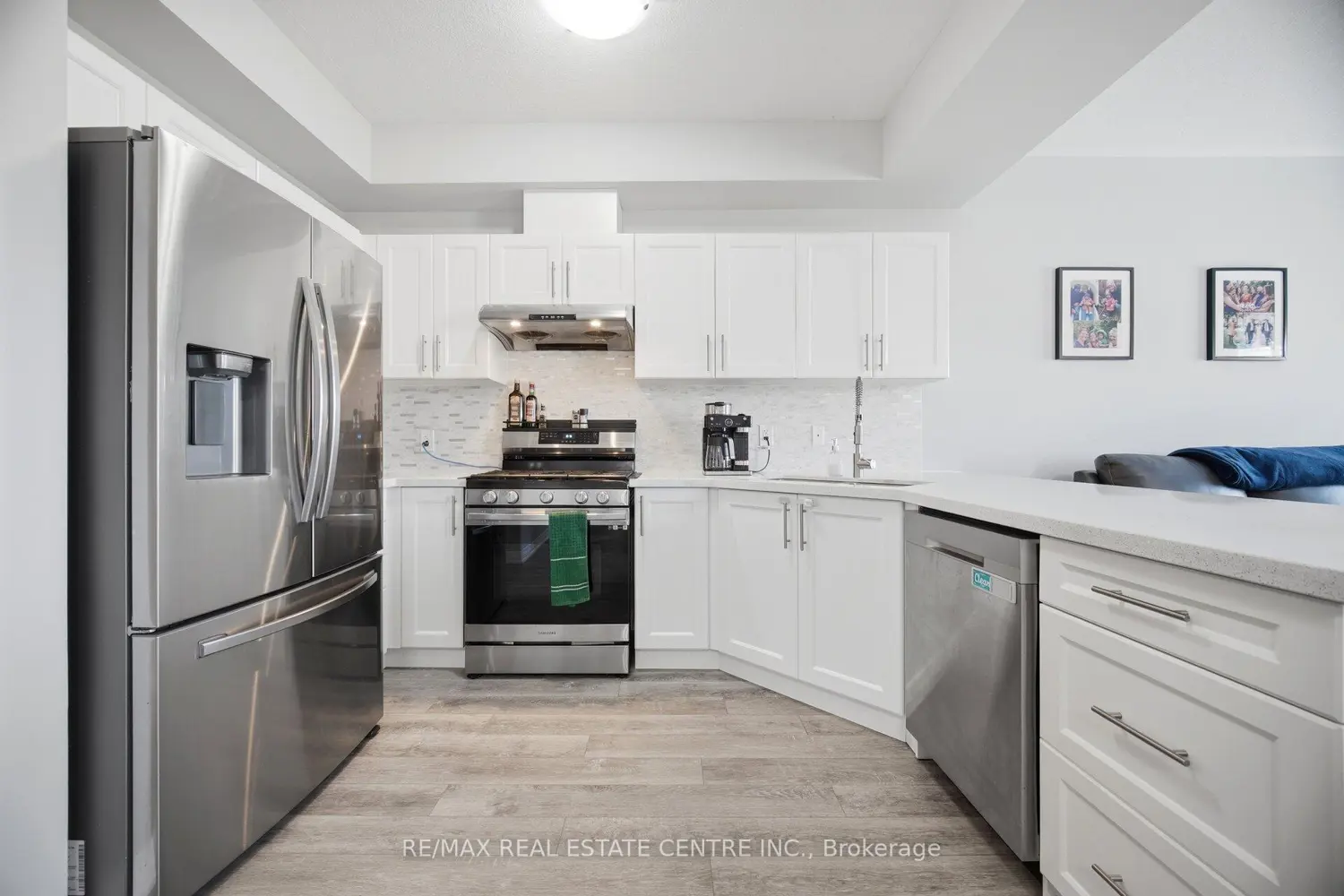 Additional image 16 of 4 Laguna Village Crescent