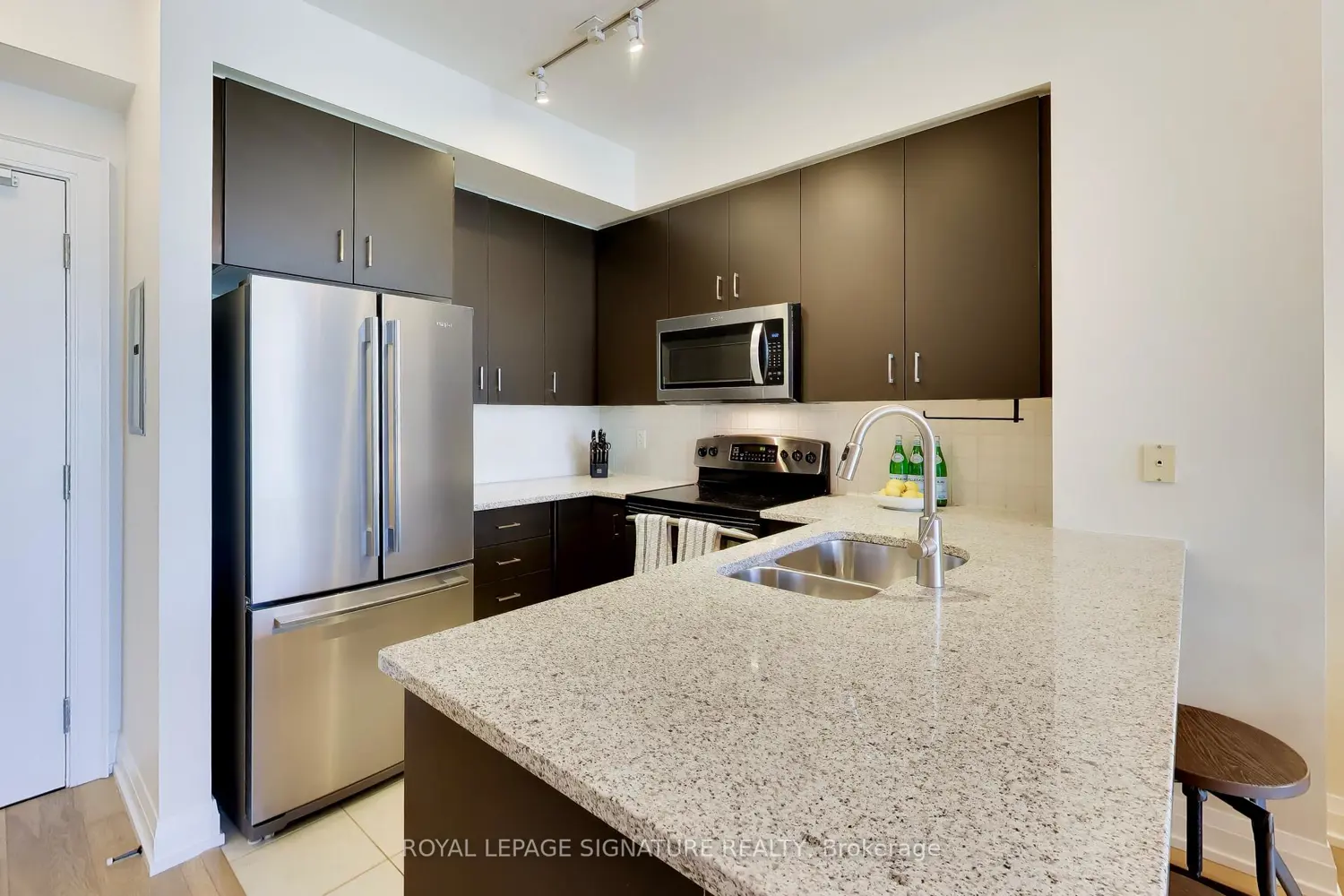 Additional image 3 of 438 King Street 1219