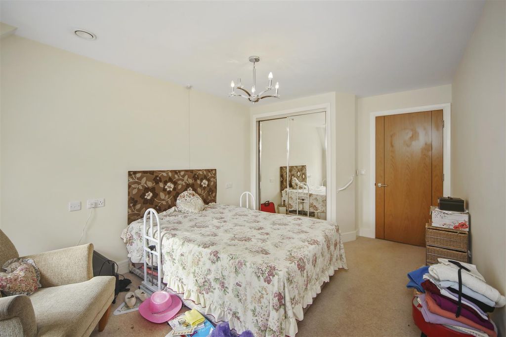 Additional image 6 of 1 bed flat for saleHorton Mill, Court, Hanbury Road, Droitwich WR9