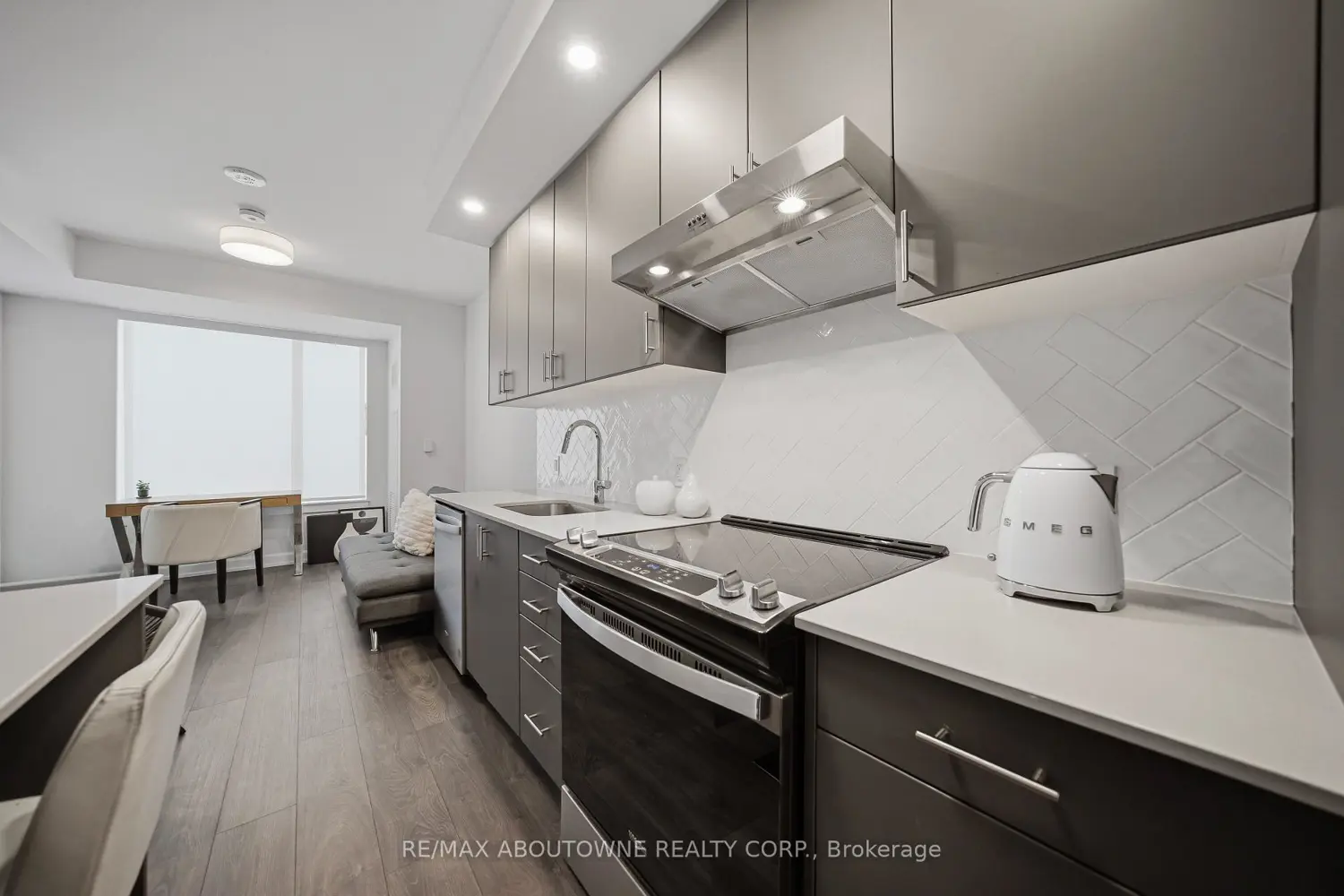 Additional image 4 of 3220 William Coltson Avenue 1602