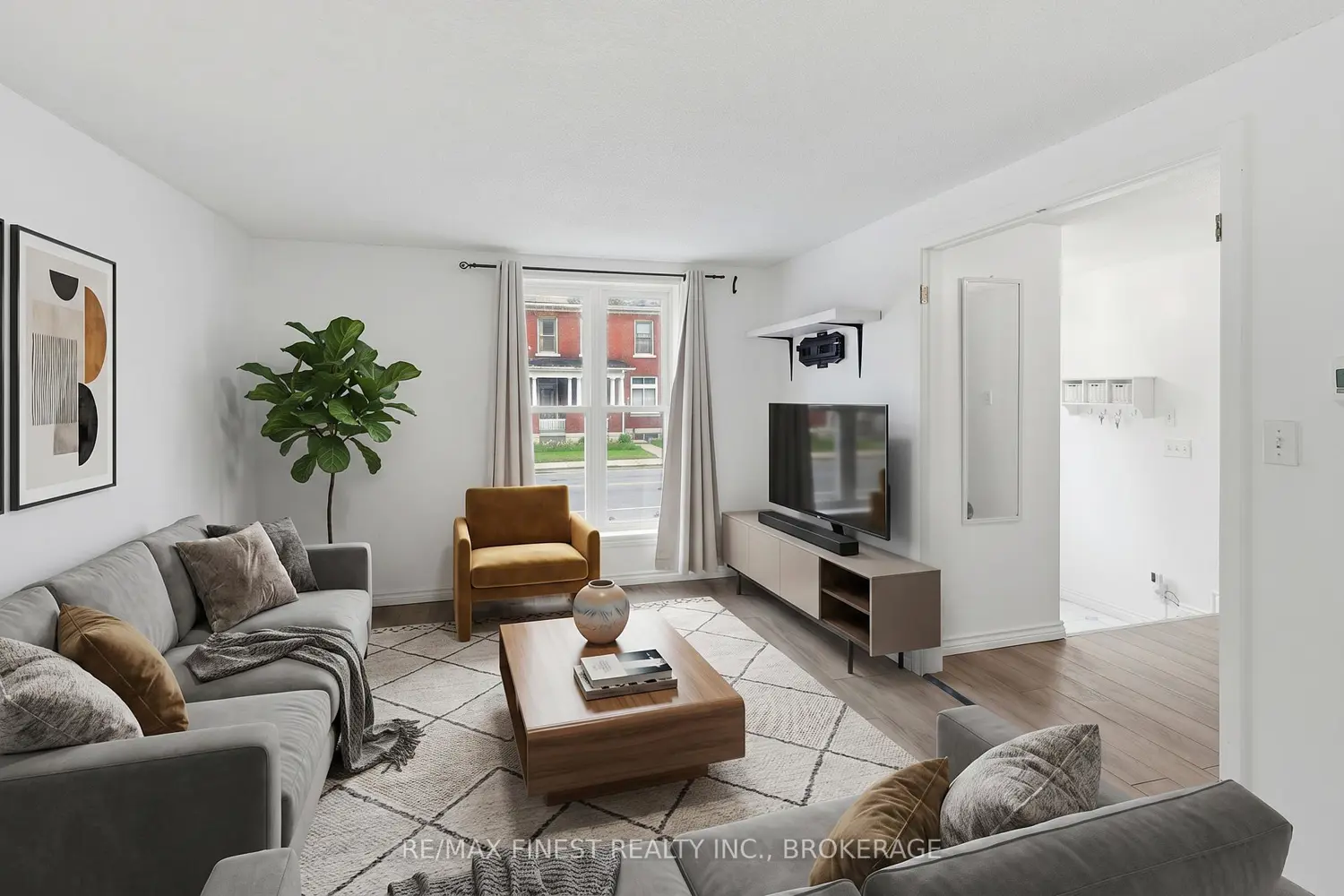 182 Montreal Street photo 5