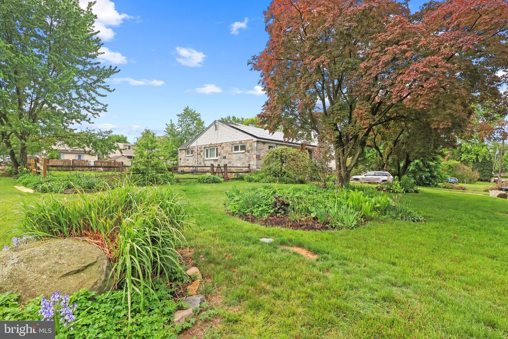 19 Madison Road, Willow Grove, PA 19090