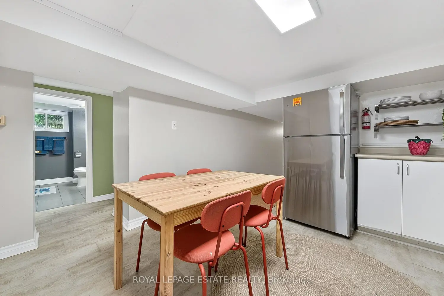 Additional image 16 of 1016 Kipling Avenue