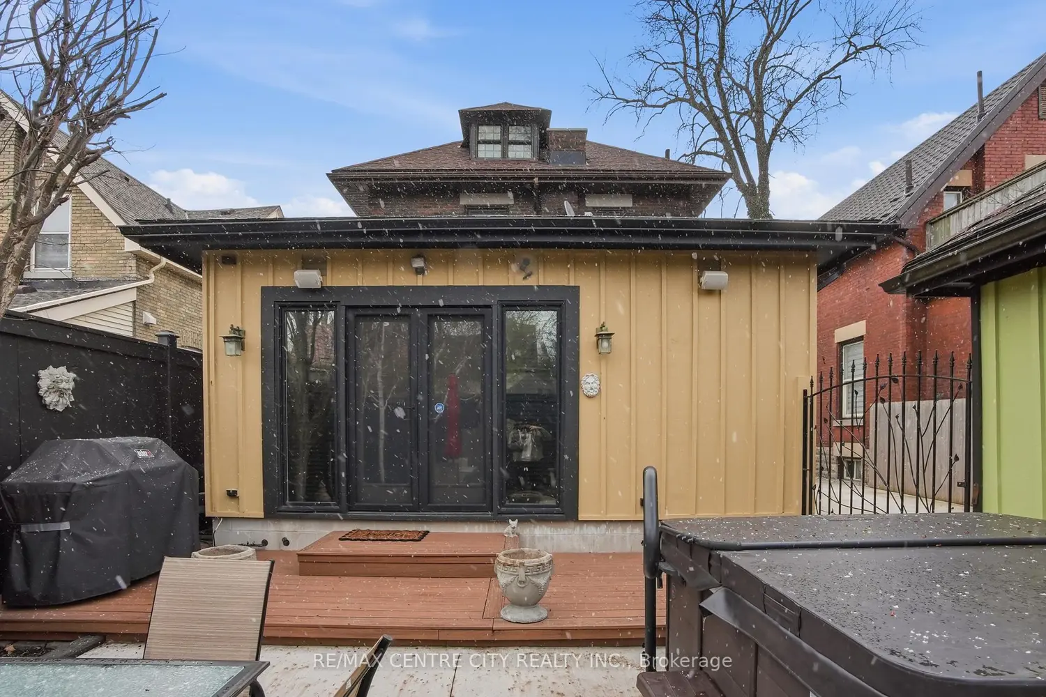 Additional image 20 of 441 Woodman Avenue