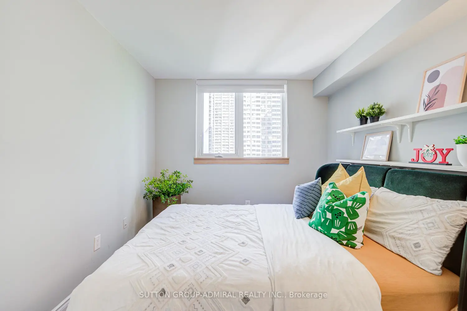 Additional image 9 of 1055 Bay Street 716