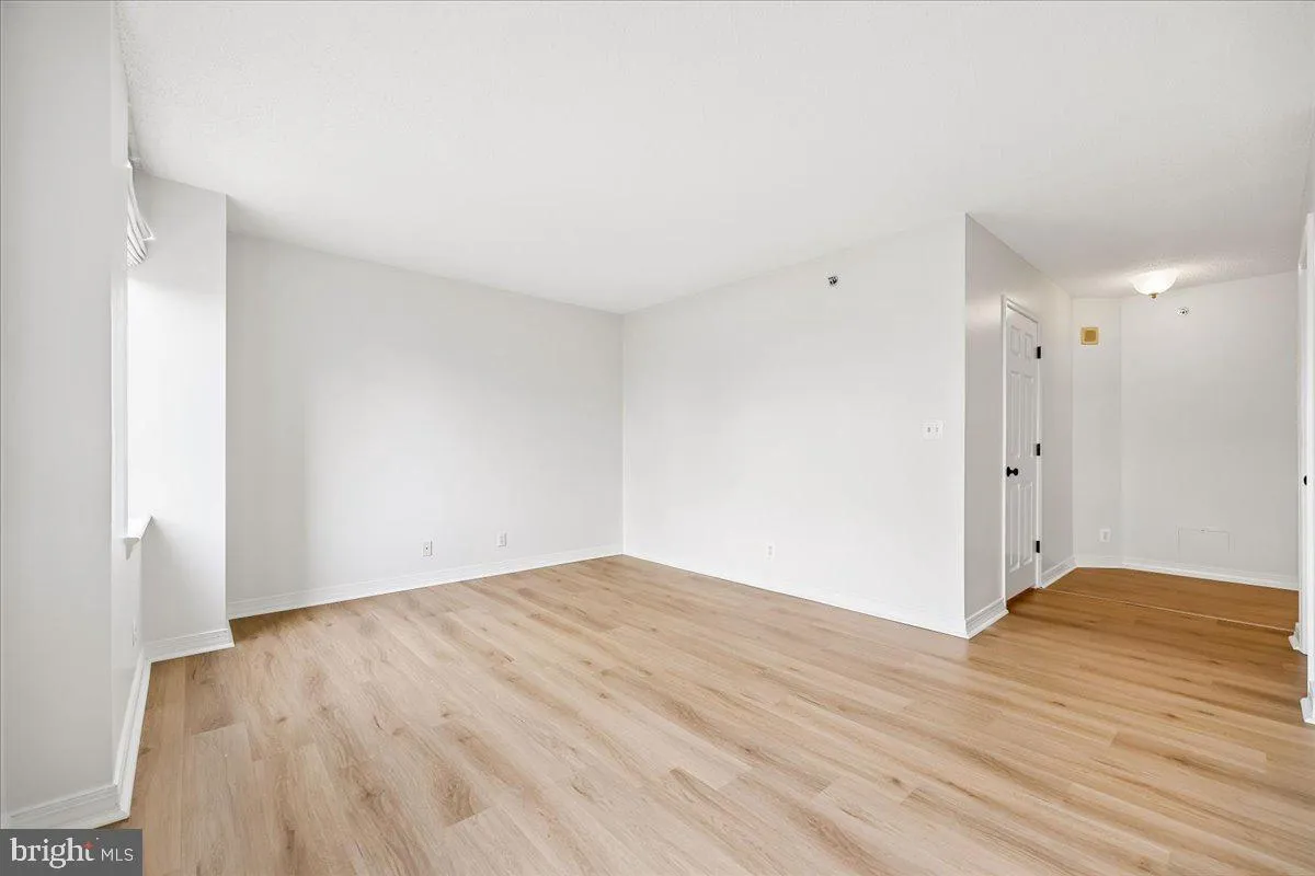 Additional image 53 of 5809 Nicholson Ln Unit 316, North Bethesda, MD 20852