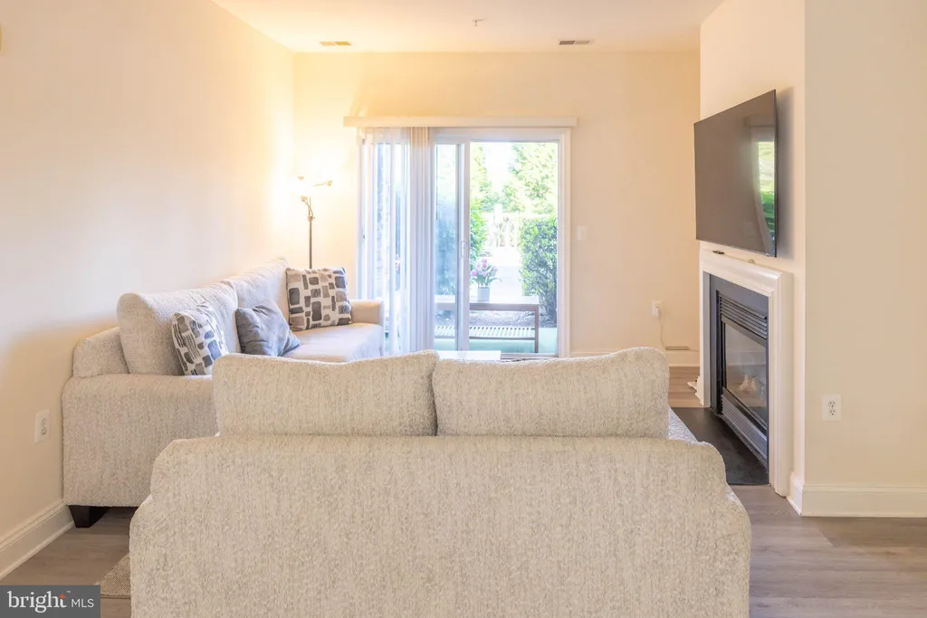 Additional image 25 of 12824 Clarksburg Square Road Unit 105, Clarksburg, MD 20871