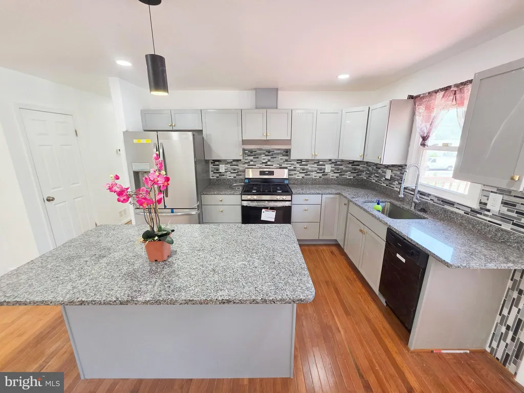 Additional image 8 of 6300 Auth Road, Suitland, MD 20746