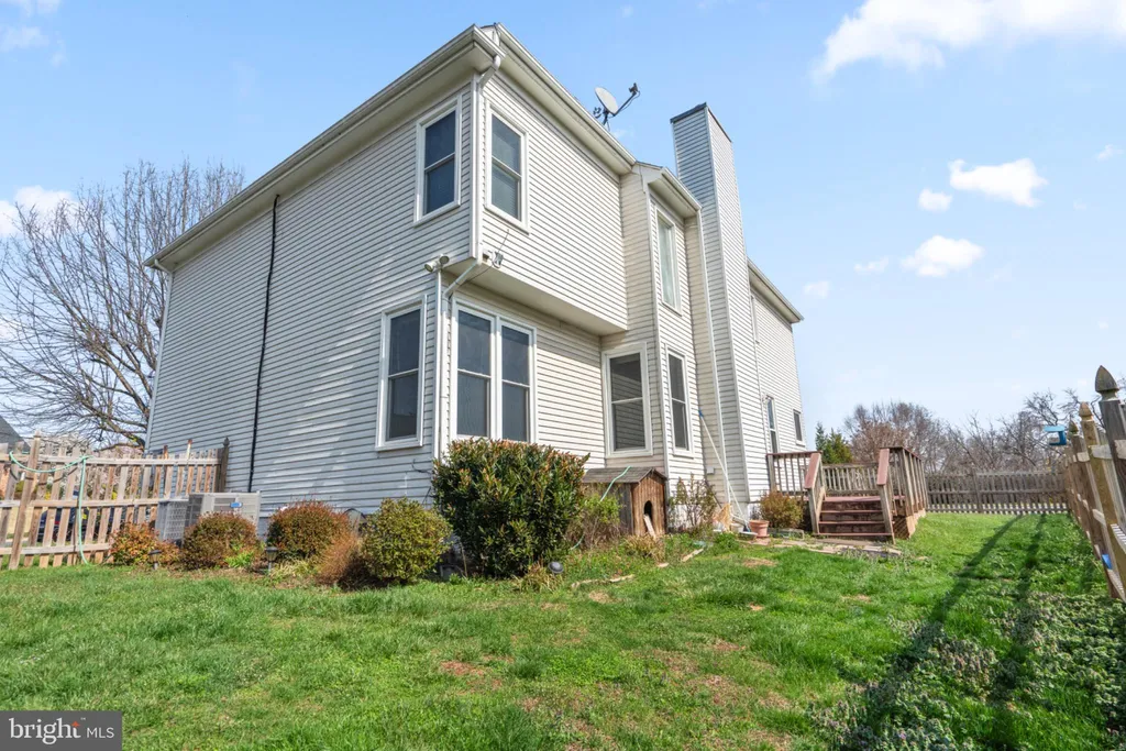 Additional image 3 of 21143 Mayapple Place, Sterling, VA 20164