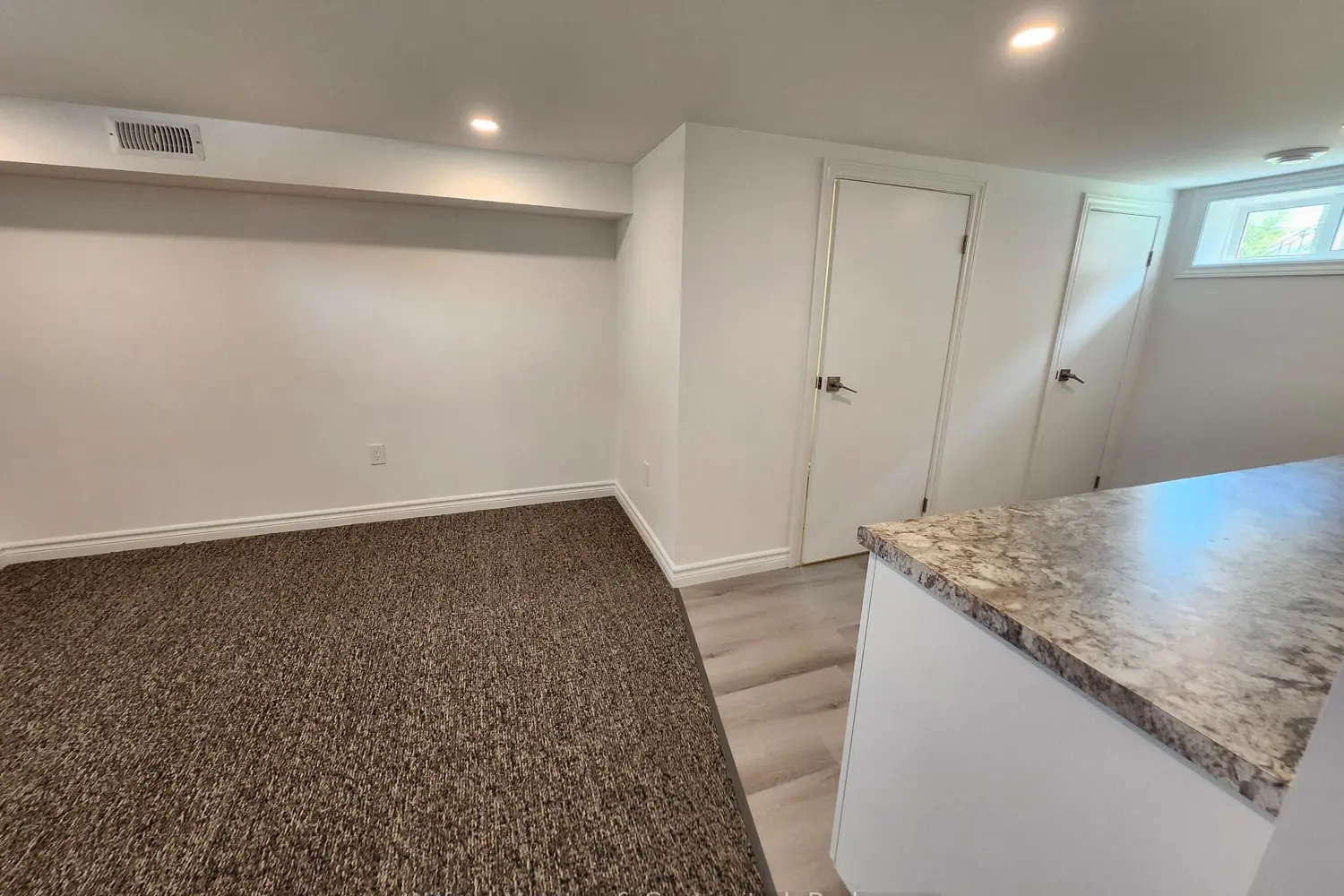 Additional image 10 of 471 9Th Street