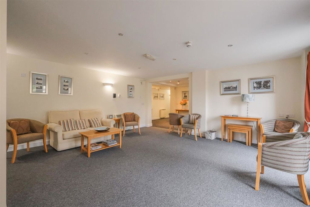Additional image 14 of 1 bed flat for saleSt. Stephens Fold, Huddersfield HD3