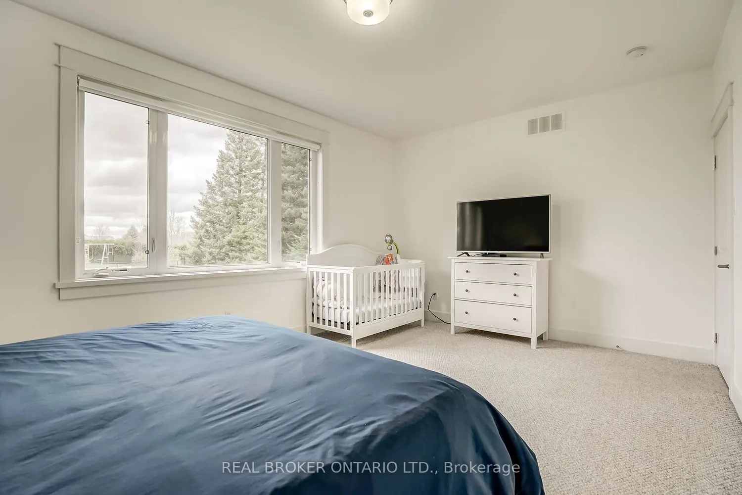 6237 Perth Street photo 3