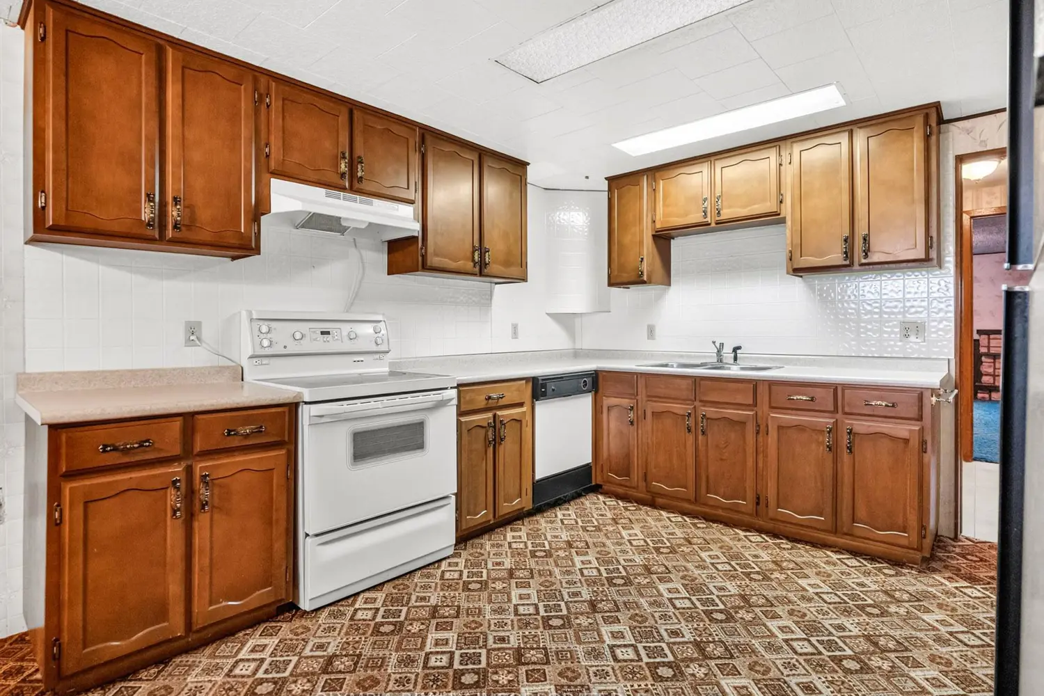Additional image 7 of 2793 Henley Avenue