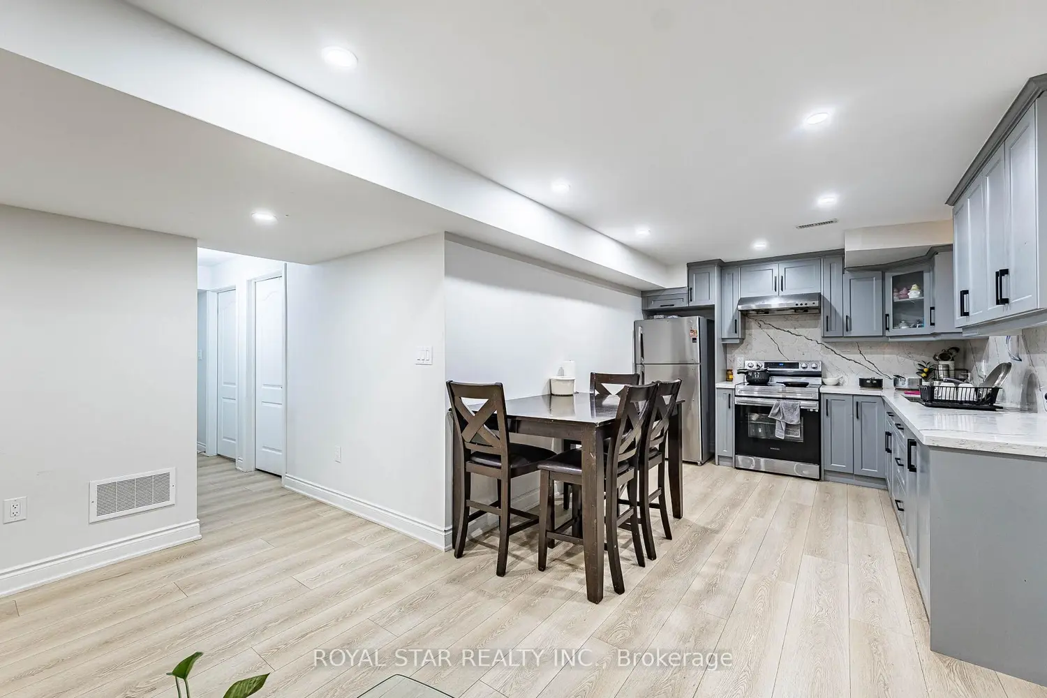 Additional image 17 of 114 Folgate Crescent