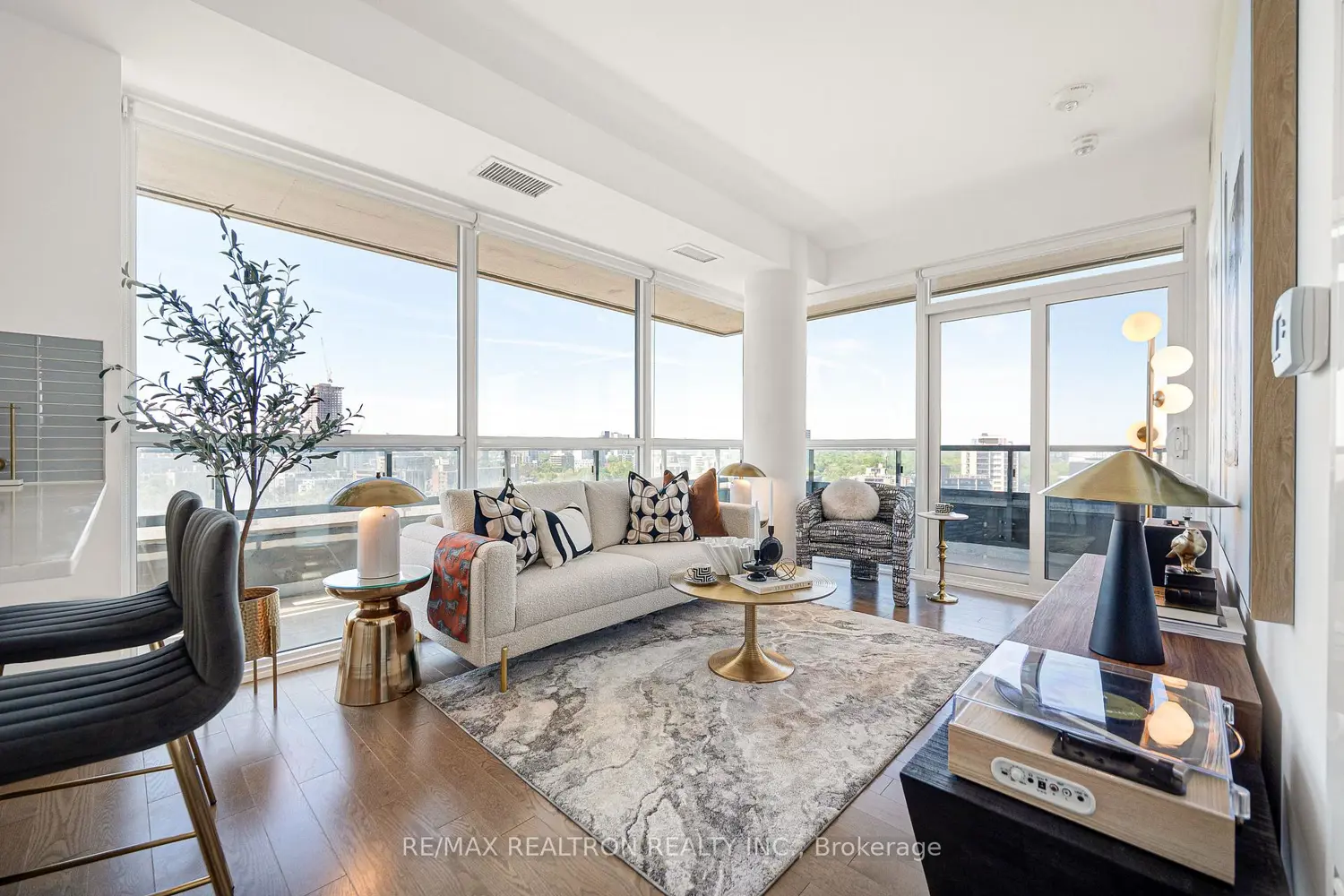181 Bedford Road 1309