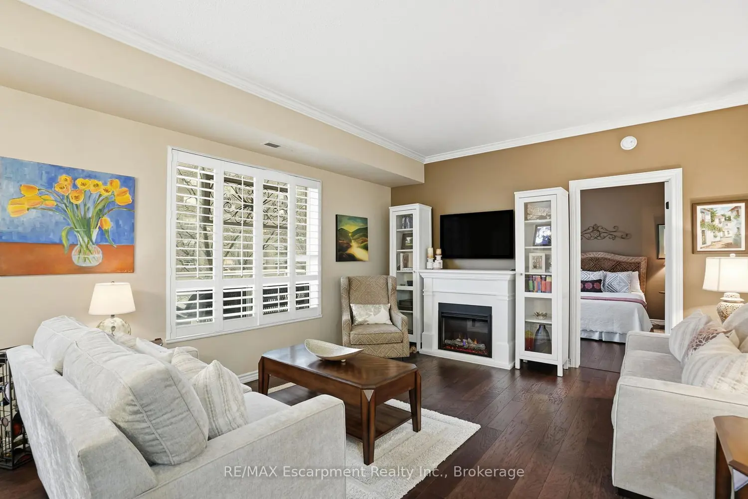 5188 Lakeshore Road 310