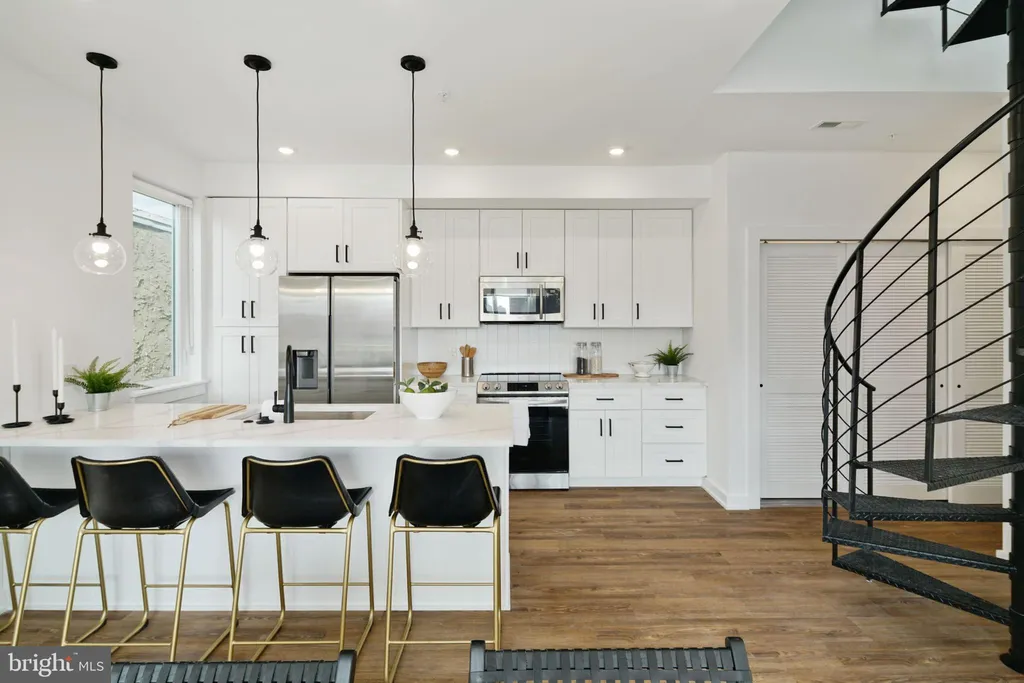 Additional image 17 of 2421 N Mascher Street Unit 301, Philadelphia, PA 19133
