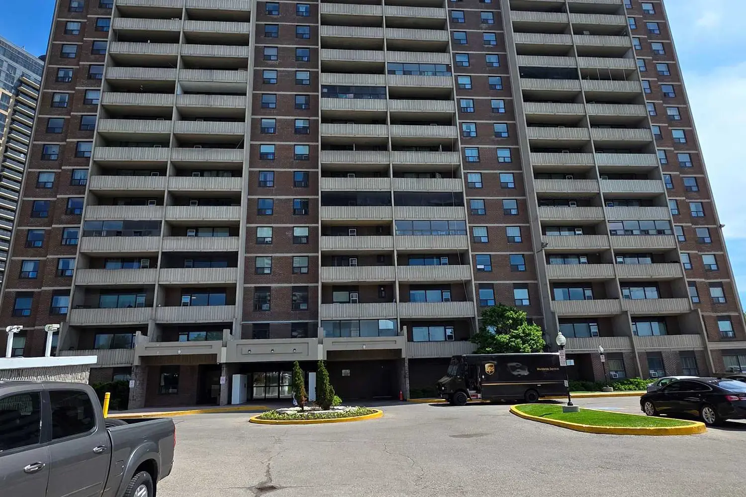 3390 Weston Road 301