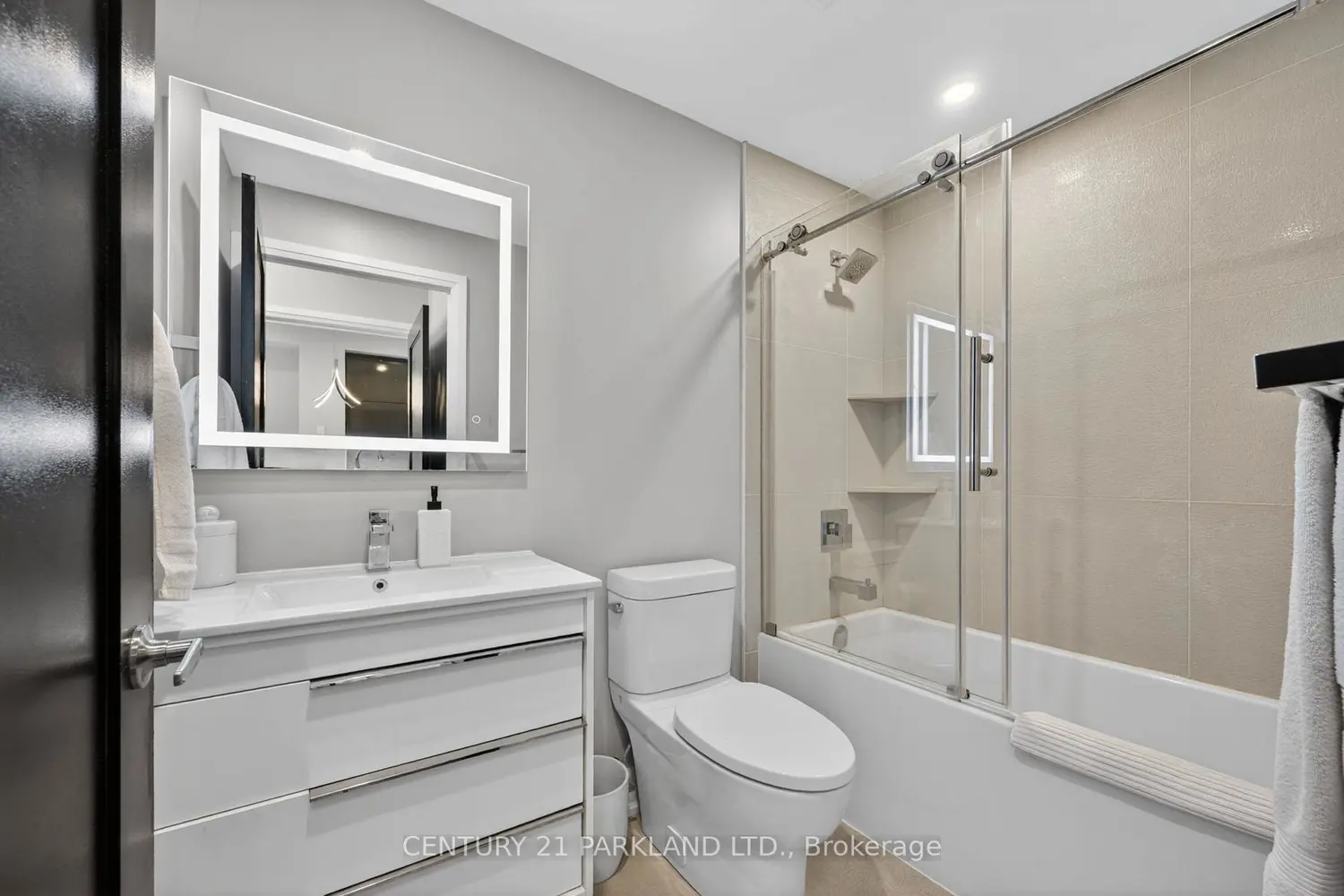 Additional image 9 of 5 Marine Parade Drive 411