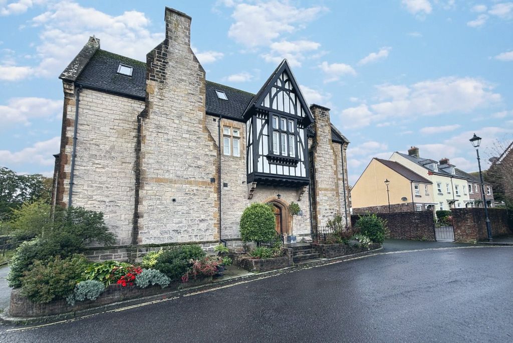 Additional image 15 of 3 bed flat for saleSomerleigh Road, Dorchester, Dorset DT1