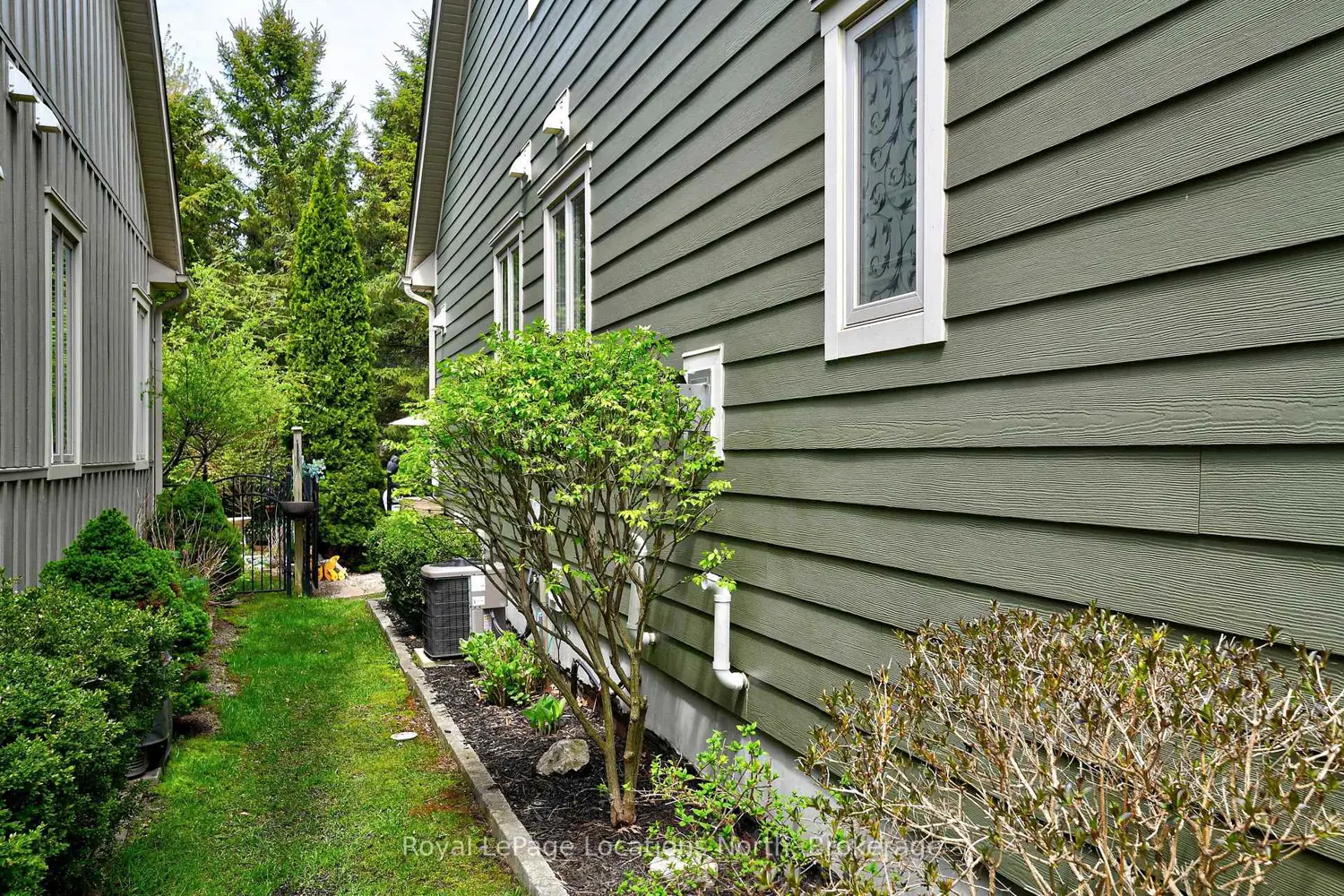 Additional image 14 of 23 Covington Blue Crescent