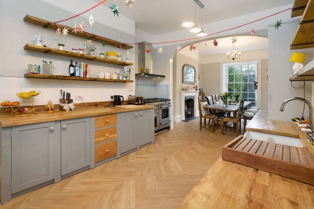Additional image 6 of 8 bed terraced house for salePlantation Terrace, Dawlish EX7