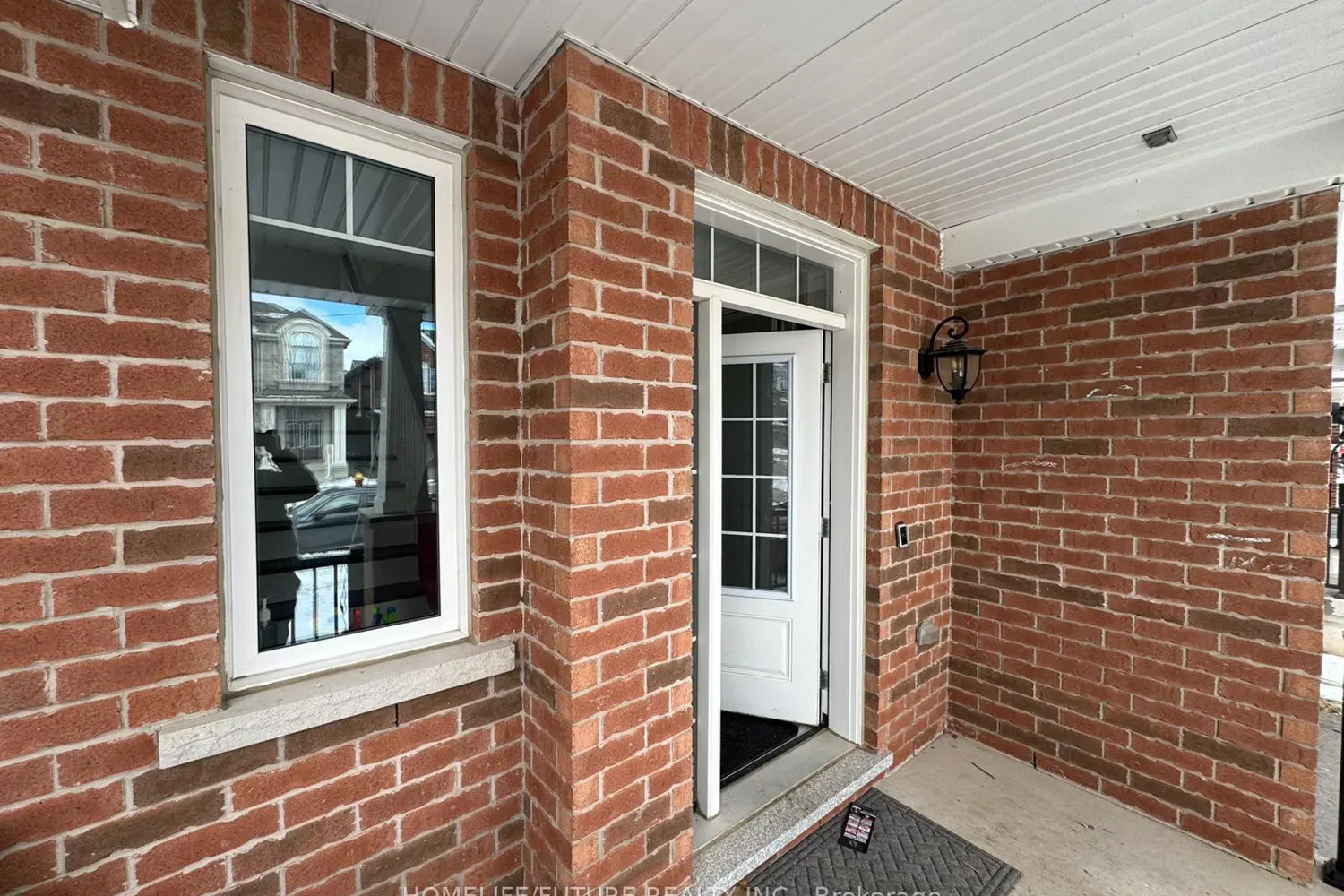 143 Yates Drive photo 2