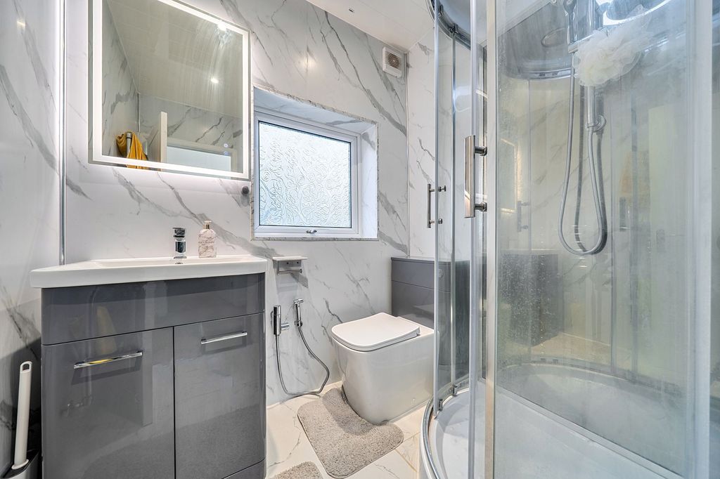 Additional image 9 of 3 bed semi-detached house for saleTwyford Road, Eastleigh SO50