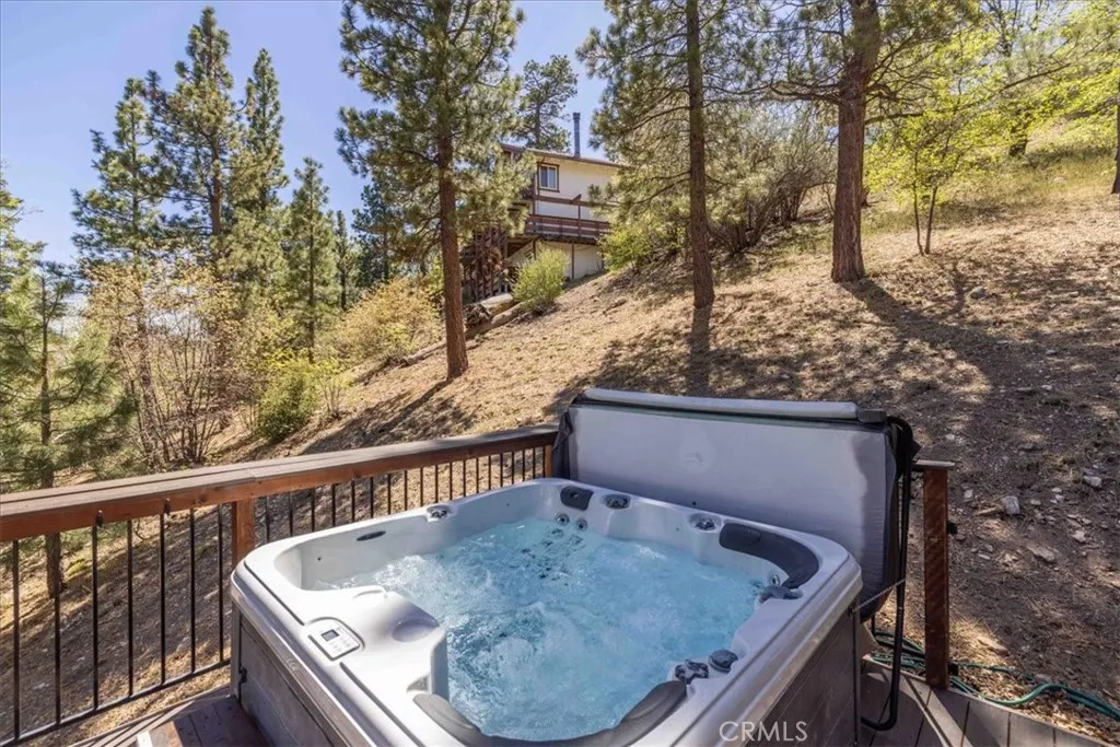 Additional image 32 of 1231 Ridge Rd, Fawnskin, CA 92333
