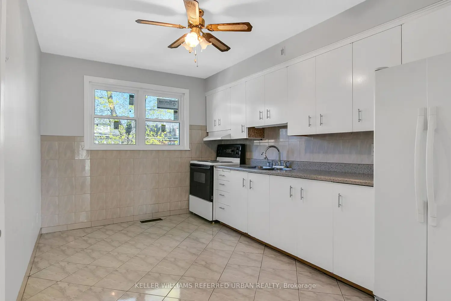 Additional image 11 of 663 Brock Avenue
