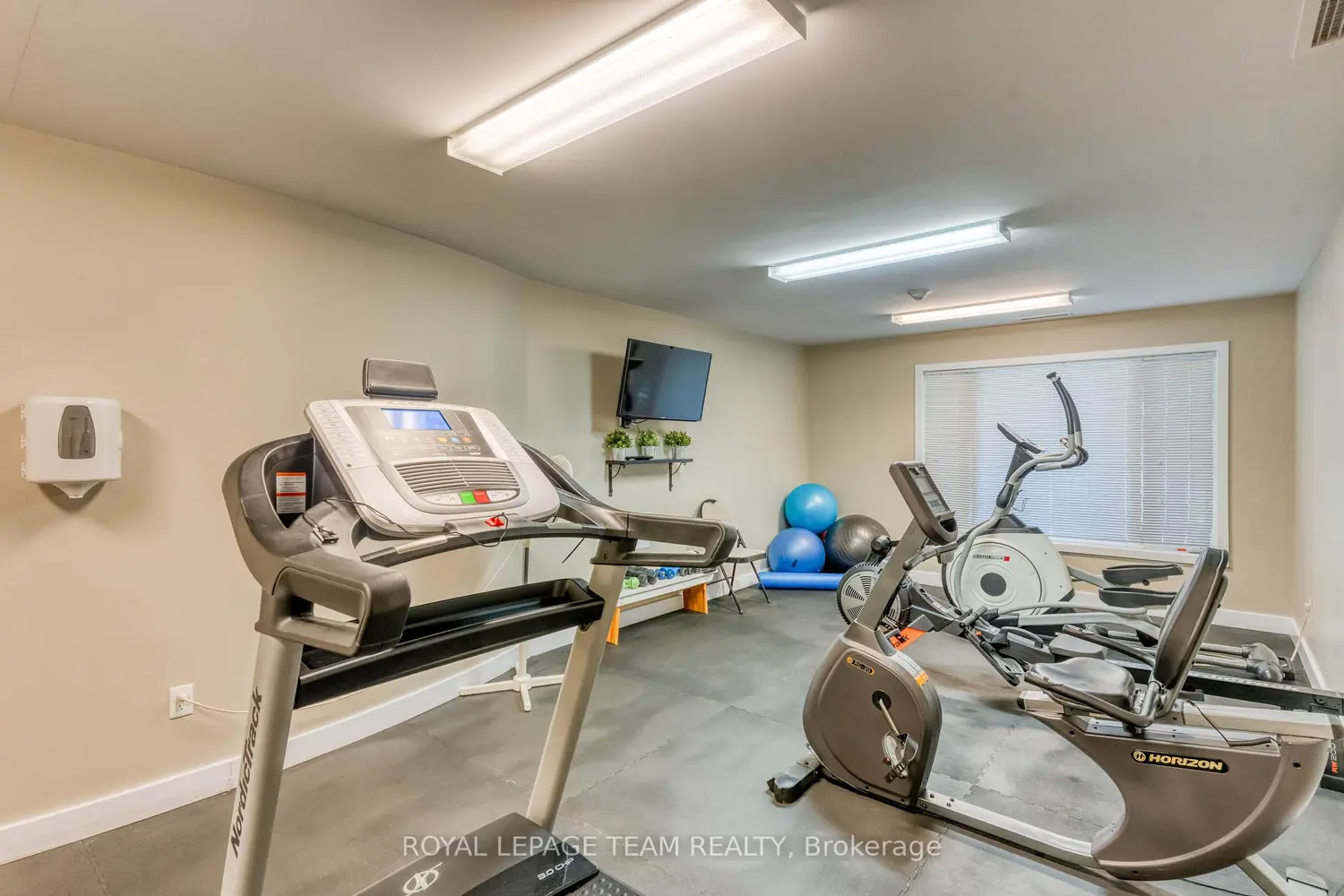 Additional image 16 of 100 Jamieson Street 204