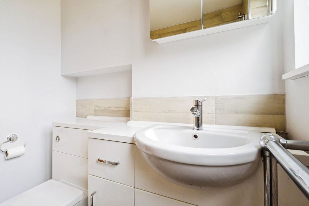 Additional image 16 of 3 bed flat for saleThe Gateway, Dover CT16